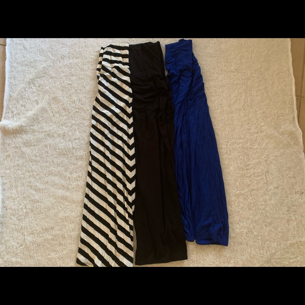Lot of 3 Maxi skirts small boutique and Gap